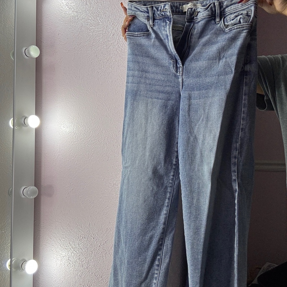 Stylish Light Blue Women's Straight Leg Jeans